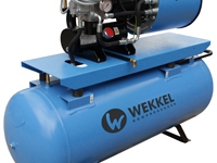 Винтовой компрессор Wekkel AD 4,0-9-270